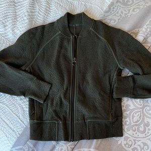 Lululemon textured zip up - Olive Green - Size 4
